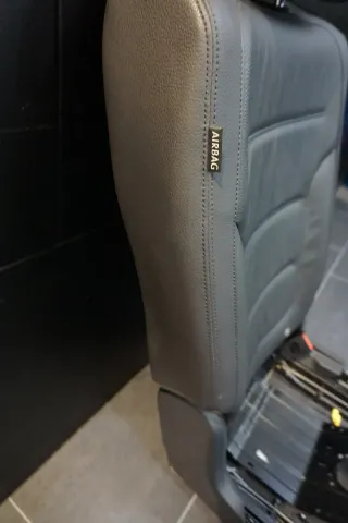 VW Touareg 7P Sitz Hinten Rechts Rücksitzbank Leder Klappbar 7P0886102L - Bild 6