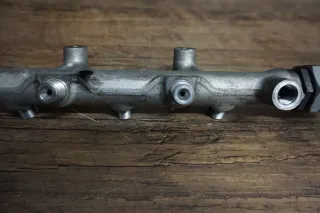 Audi A4 8W A5 F5 Q7 4M Kraftstoffverteiler Rechts Fuel Rail Right V6 059130090CS - Bild 3