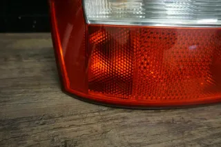 Audi A4 8E B6 Bj2004 Limousine Rückleuchte Heckleuchte links 8E0945095 - Bild 5