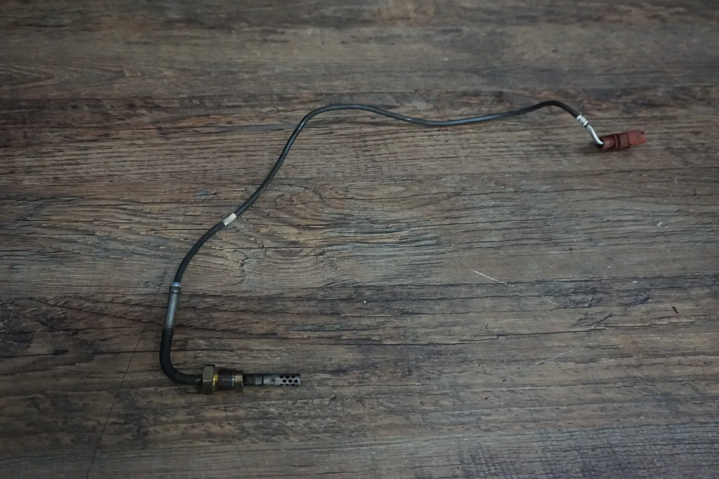 VW Audi TDI Abgastemperaturfühler Sonde Temperaturgeber Abgas 03G906088 - Bild 1