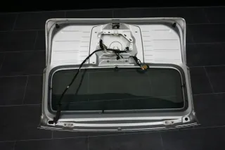 VW Fox 5Z Heckklappe Kofferraumklappe Klappe hinten Scheibe silber LA7W - Bild 6