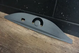 VW Touareg 7L Abdeckung Verkleidung hinten Wischer Heckklappe 7L6867927 - Bild 3