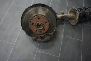 Achsschenkel Radnabe Radlager Vorne Links 7H0257D VW Caravelle Kurz T5 - Bild 1