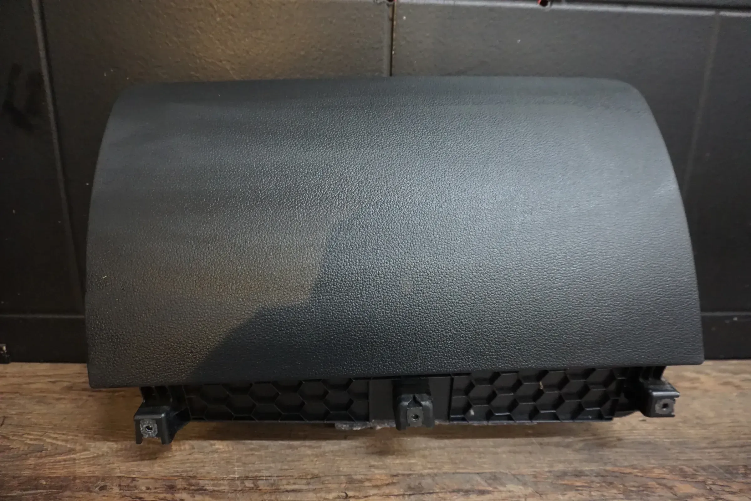 Audi Q7 4L Handschuhfach Staufach Ablagefach 4L1880302B 6PS Soul Original - Bild 1