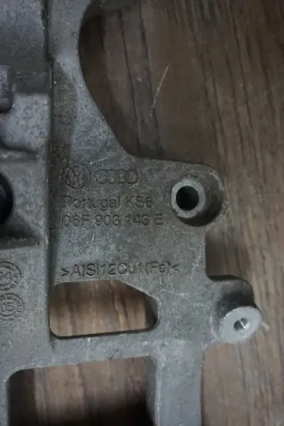 Aggregatehalter Audi A3 8P VW Golf 5 Halterung Lima Klimakompressor 06F903143E - Bild 3