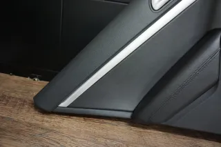 VW Tiguan 5N Türverkleidung Verkleidung Tür hinten links Dynaudio schwarz Leder - Bild 5