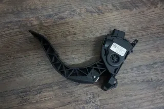 Audi A4 8K A5 8T A6 Q5 Gaspedal Elektronikmodul 8K1723523A accelerator pedal - Bild 1