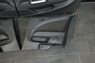 VW Scirocco 3 1K8 Türverkleidungen Türverkleidung Türpappen Schwarz Stoff - Bild 3