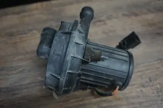 Audi RS6 A6 4F Sekundärpumpe Sekundärluftpumpe Luftpumpe 07L959253E 07L959231E : - Bild 2