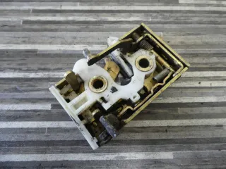 Original VW Audi Türschloss hinten rechts 813839016E Schloss - Bild 2