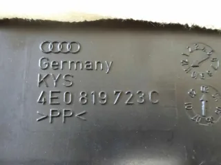 Audi A8 3,0 TDI V6 Quattro Verkleidung B Säule innen mit Lüftungsg. 4E0819723C - Bild 7
