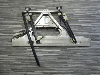 Audi TT 8N Cabrio Fensterheber Tür Rahmen Rechts Beifahrer 8N7837730A - Bild 2