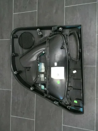Audi A1 8X Sportback Türverkleidung hinten links schwarz 8X4867317 - Bild 3