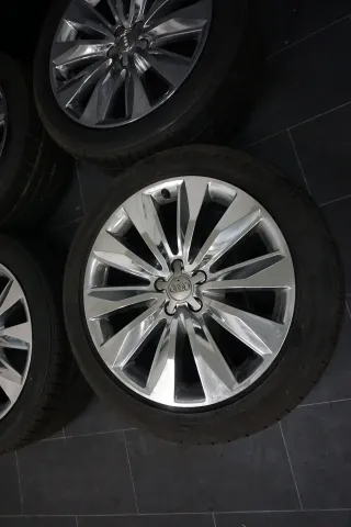 Audi Q5 SQ5 8R 20 Zoll Alufelge 8R0601025K 8,5x20 ET33 Chrom 255/45 R20 - Bild 2