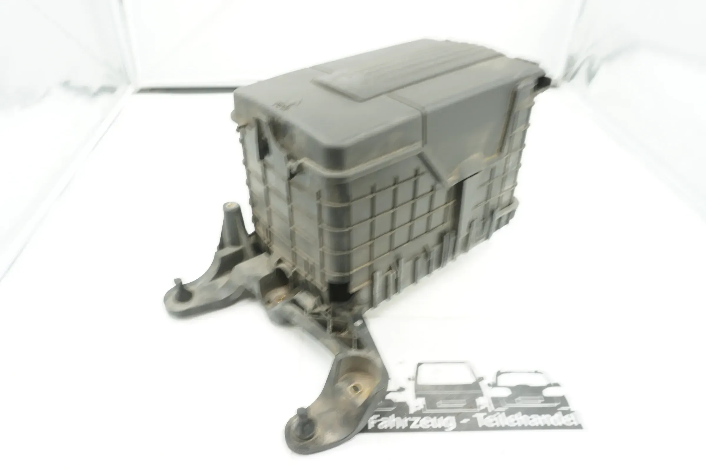 ORIG VW Passat Batteriehalterung 1K0915325A 1K0915333H Golf VI 6 Audi A3 8p - Bild 1