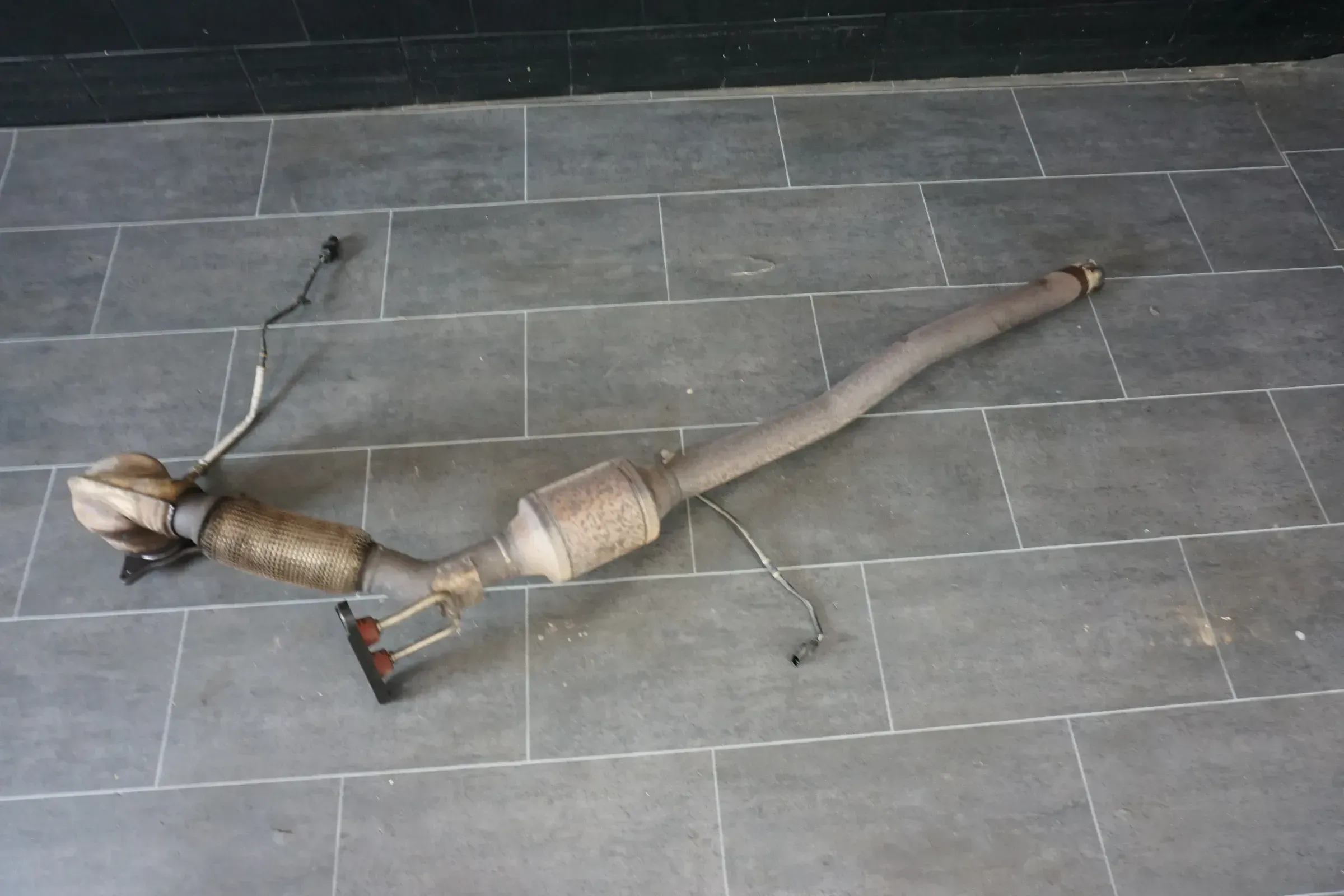 Katalysator Kat AUDI A3 8P 2.0TFSI VW Golf 5 V GTI Auspuff 1K0166DA 1K0131690CC Kat - Bild 1