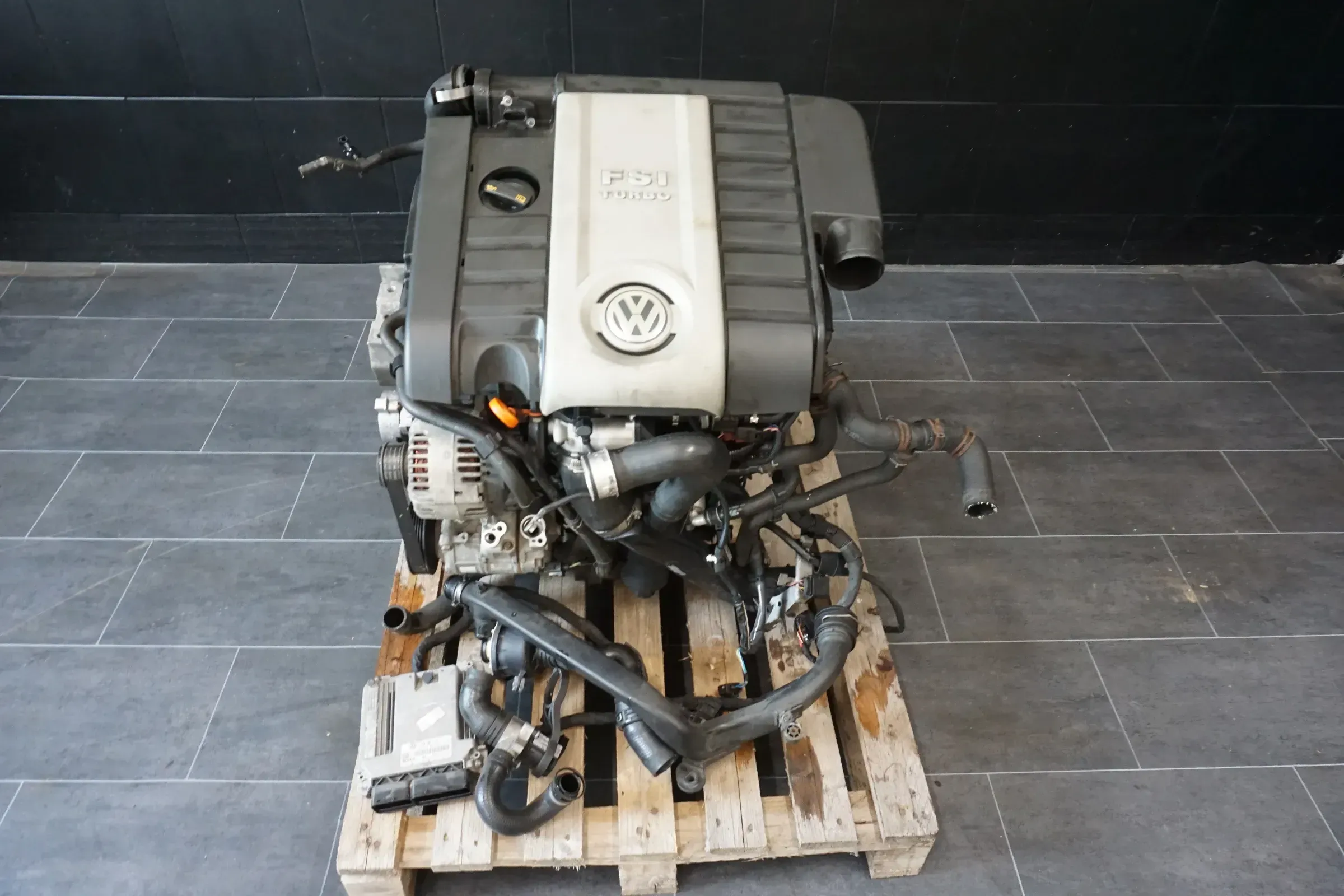 VW Golf V 5 GTI Edition 30 2,0 TFSI Motor Engine BYD 230PS Motorpaket CDL BHZ - Bild 1