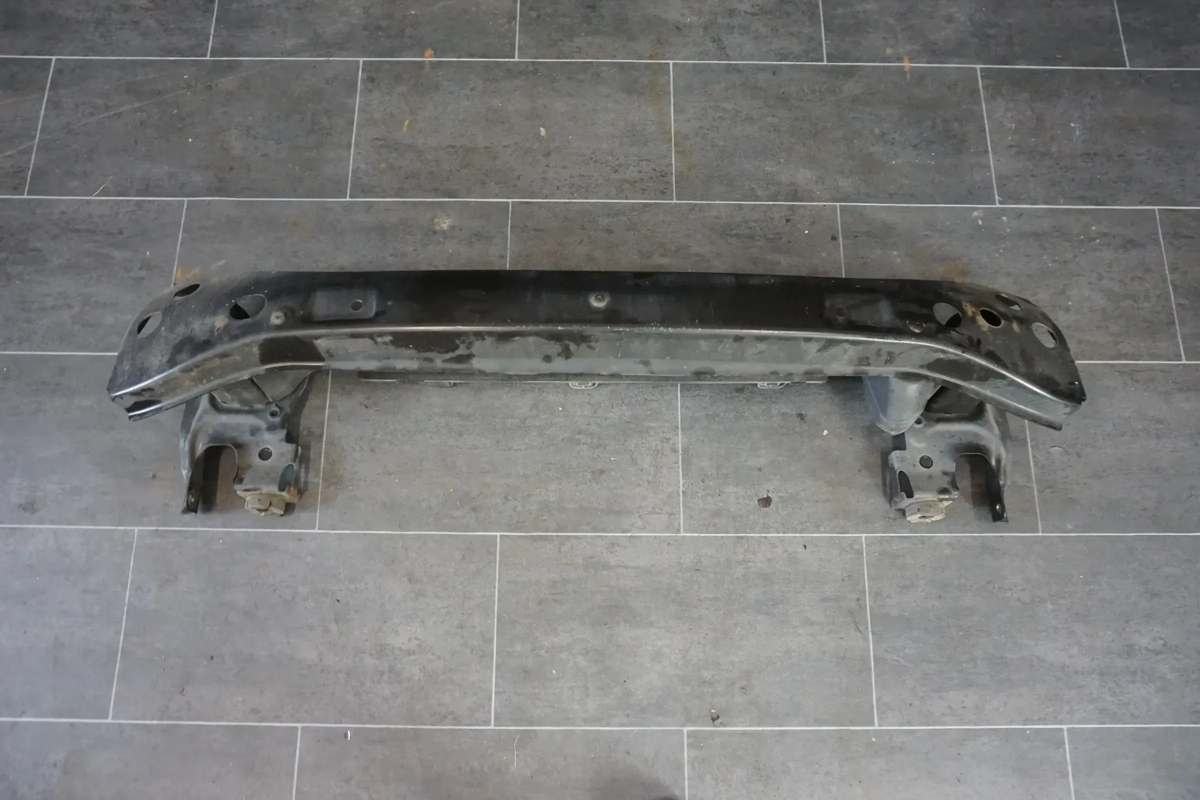 QUERTRÄGER Stoßstange vorne + VW T5 T5.2 Facelift 03-15 + Träger + 7E0807109D - Bild 1