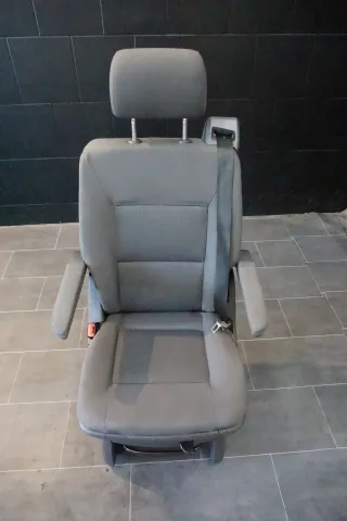 VW T5 Multivan Schienensystem 2te Reihe hinten Sitz Stoff Schwarz Drehsitz - Bild 1