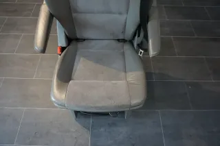 VW T5 Multivan Schienensystem 3te Reihe hinten Sitz Alcantara Grau Pilotensitz - Bild 2