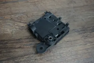 org Audi A4 8K A5 8T Q5 8R Potentialverteiler Kasten Batterie 8K0937517A - Bild 2