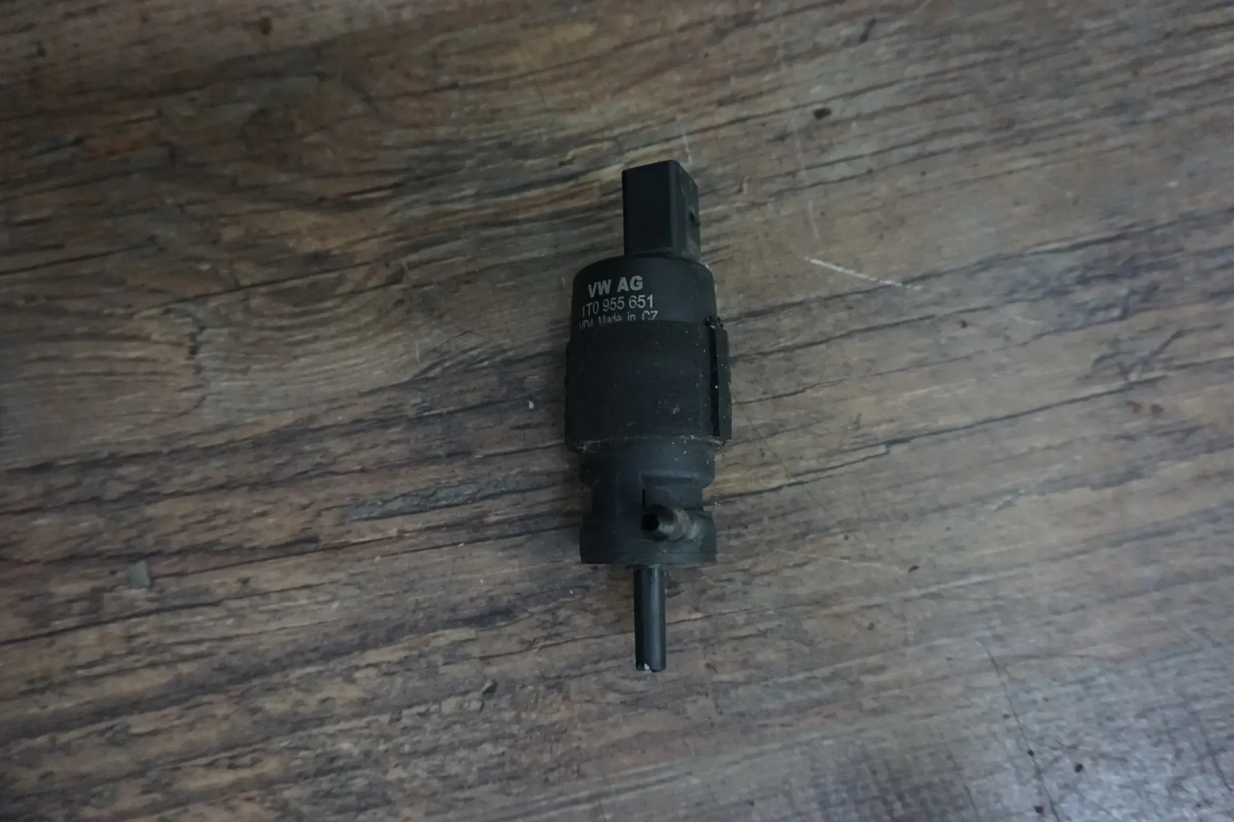 VW | SEAT | AUDI | SKODA Wischwasserpumpe Waschwasserpumpe 1t0955651 - Bild 1