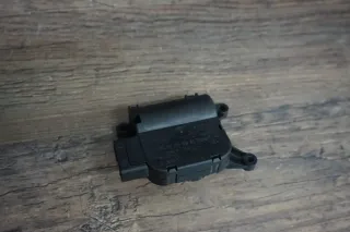 VALEO Stellmotor Klima klappe Audi A3 VW Touran Golf 5 6 Eos 1K0907511 - Bild 1