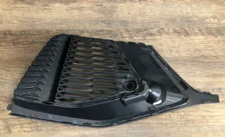 Audi Q8 Luftführungsgitter Luftgitter Stoßstange 4M8807681A - Bild 2