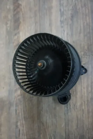 FORD FIESTA VII JHH Heizungsgebläse Gebläsemotor H1BH-19846-AA Bj.2018 MK8 - Bild 1