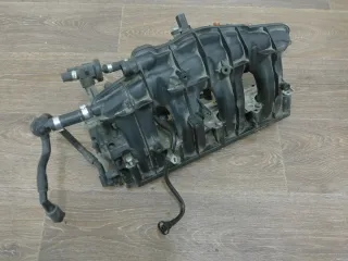 Ansaugbrücke VW Audi Golf Passat 2,0 TFSI AXX 06F133185AC - Bild 2