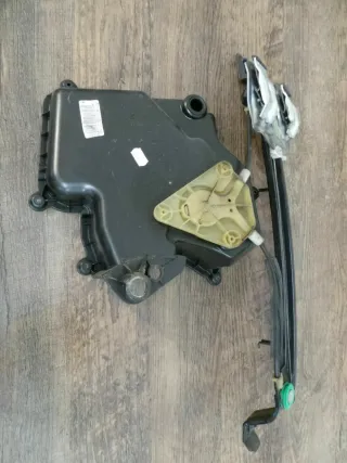 Seat Leon II 1P Fensterheber hinten links 1P0839401B - Bild 2