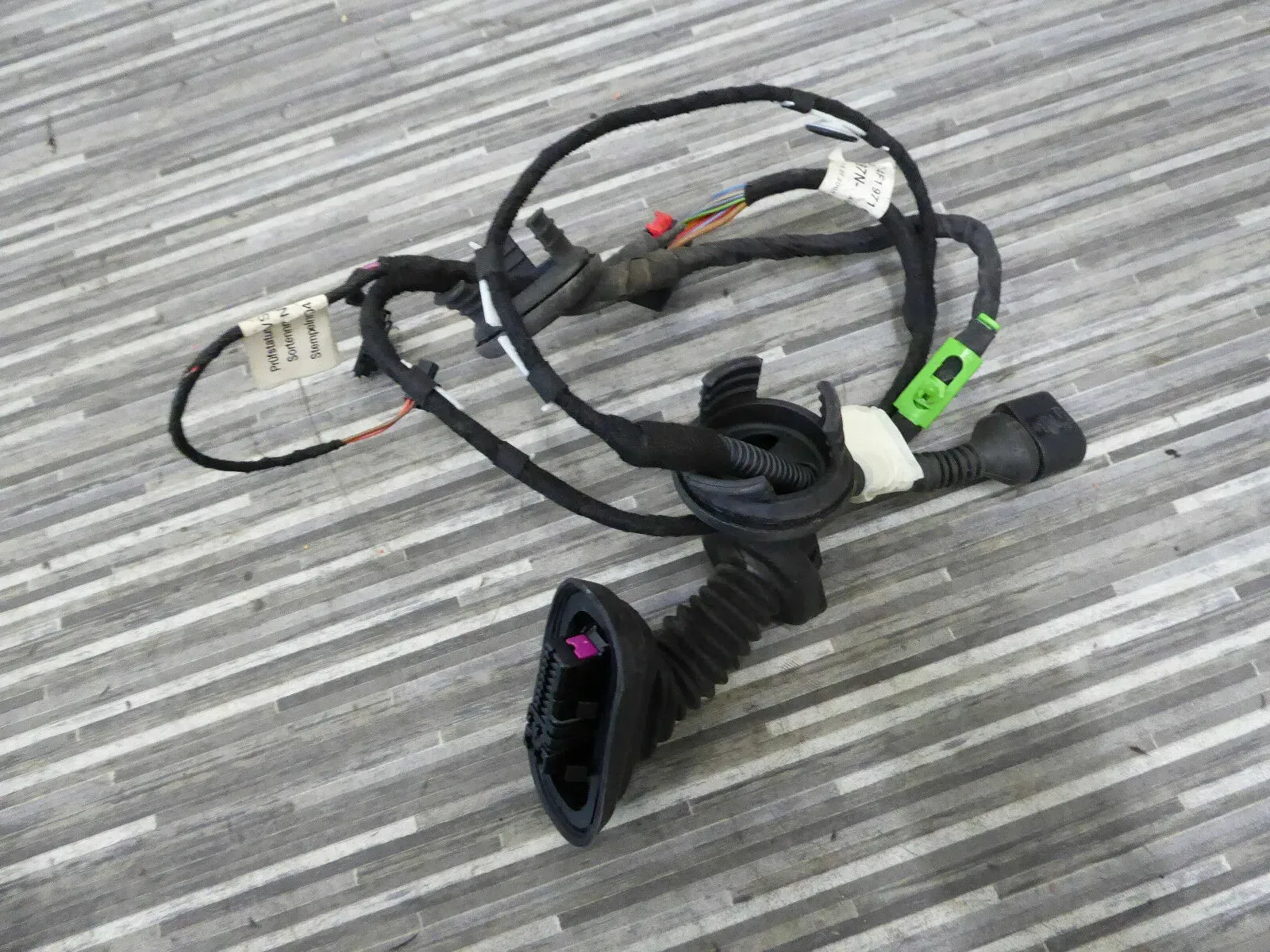 Audi A6 S6 RS6 4F C6 Kabelbaum Kabel Türkabelbaum hinten links 4F1971687n - Bild 1