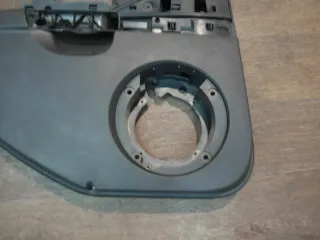 Seat Leon 1P1 Türverkleidung Verkleidung links hinten schwarz 1P0867211A - Bild 2