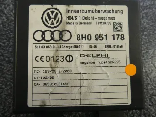 Audi A4 B6 Cabrio Innenraumüberwachung Alarmaanlage 8H0951178 - Bild 3