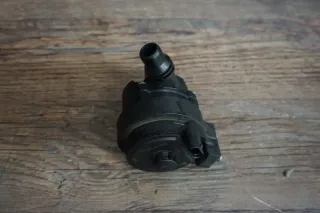 BMW F30 F31 F32 F33 F36 G11 G12 B58 Kühlmittelpumpe elektrisch 8605322 - Bild 1