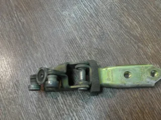 VW-T4-Original VW - Schiebetür Scharnier komplett hinten innen 701843336A - Bild 2