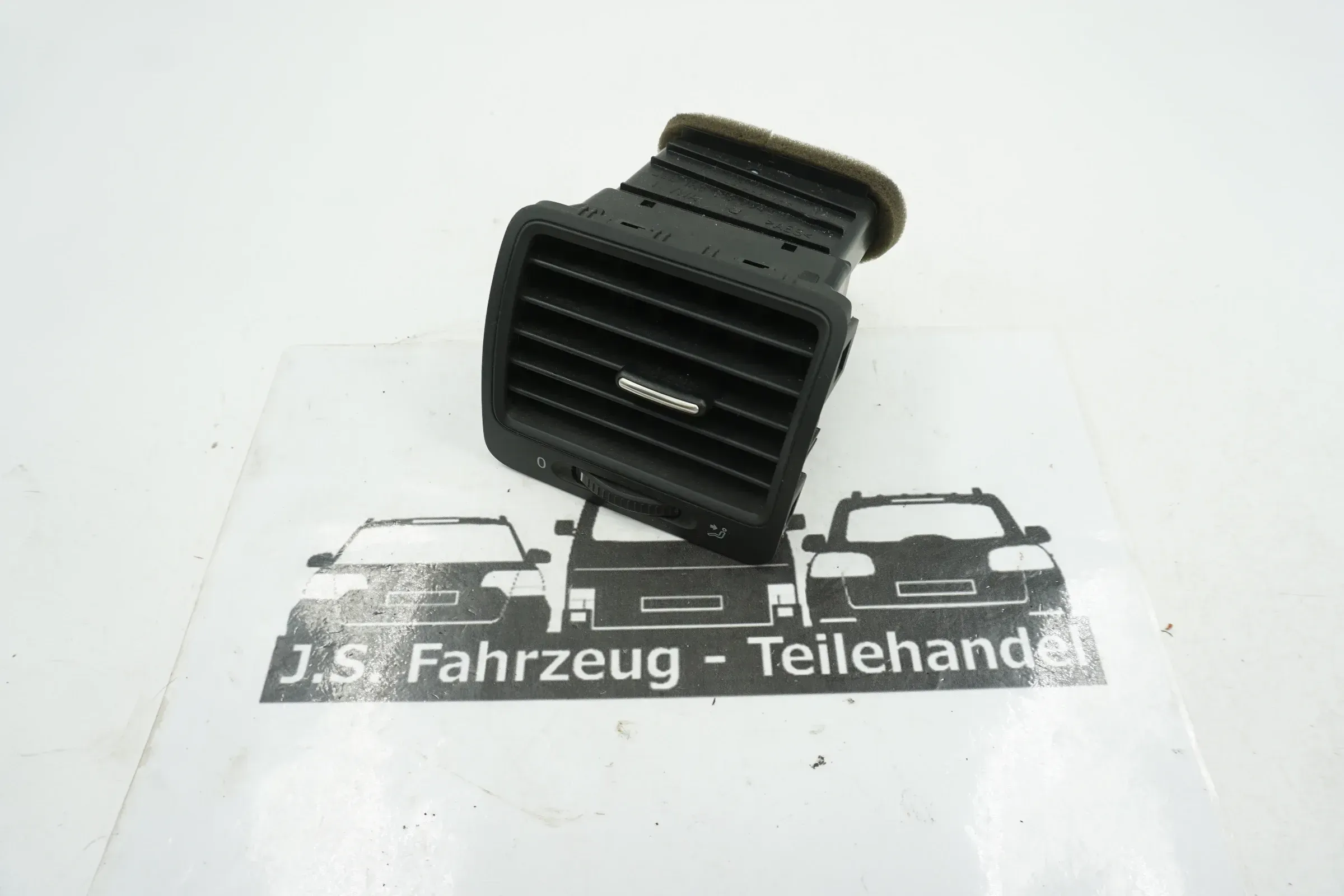 Luftdüse Lüftungsdüse Düse vorne rechts 1K0819710 VW Jetta 1K Golf 5 V 1K - Bild 1