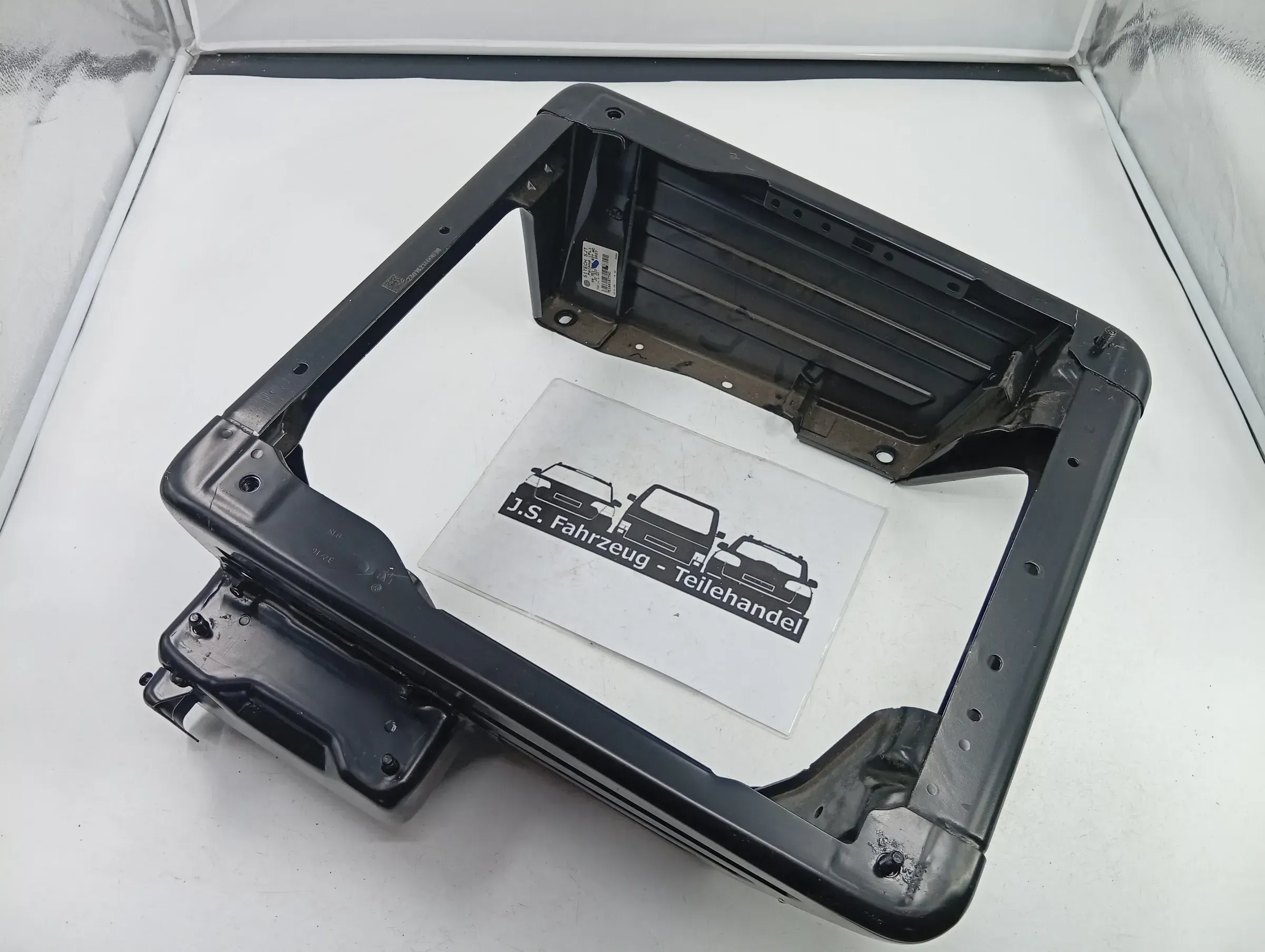 VW T5 T6 Multivan Sitzkonsole Fahrerseite 7E1881667AC - Bild 1