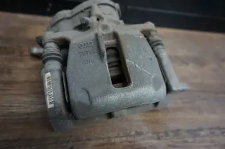 Audi A5 8T A4 8K Bremssattel hinten rechts elek Parkbremse 32347485A TRW 3.0 TDI - Bild 3