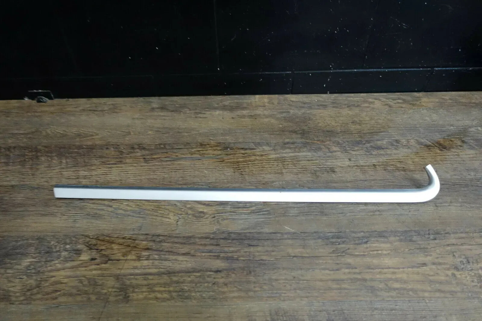 8E9853346C  Audi RS4 B7 8E Alu MATT Zierleiste hinten rechts außen Leiste - Bild 1