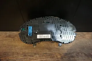 Audi A3 8P Sportback Bj.06 Tacho US-Modell Meilen 8P0920981D VDO 110080297022 - Bild 6