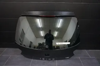 Seat Ibiza 6J Heckklappe Klappe hinten 4/5-Türer schwarz LY9T Scheibe - Bild 1