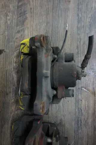 VW Golf V 5 1K VI 6 5K GTI orig. Bremsanlage Bremssattel Bremse vorne - Bild 4