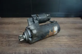VW Passat 3C BJ04 Anlasser Starter 2.0TDI 1.9TDI 77KW 0986020280 Bosch - Bild 1