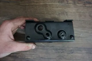 Aufnahme Schienenhalter Kofferraum Hinten Rechts 4F9863253B Audi A6 4F - Bild 2