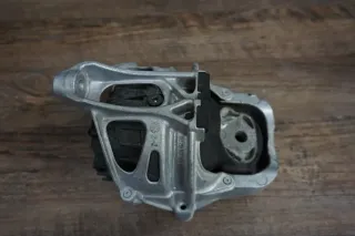 Audi Motorhalter Motor holder 782215147917H 782215147919H Motorlager - Bild 2