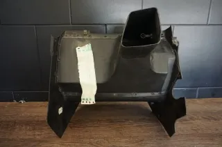 original VW T4 Mittelkonsole vorn unten Ablage mit Klima 701857341 Schwarz - Bild 5