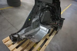 Audi RS6 4F 5.0 V10 Seitenteil Einschweißblech Seitenwand rechts Beifahrerseite - Bild 5