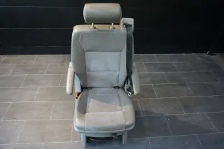 VW T5 Multivan Schienensystem 3te Reihe hinten Sitz Alcantara Grau Pilotensitz - Bild 1