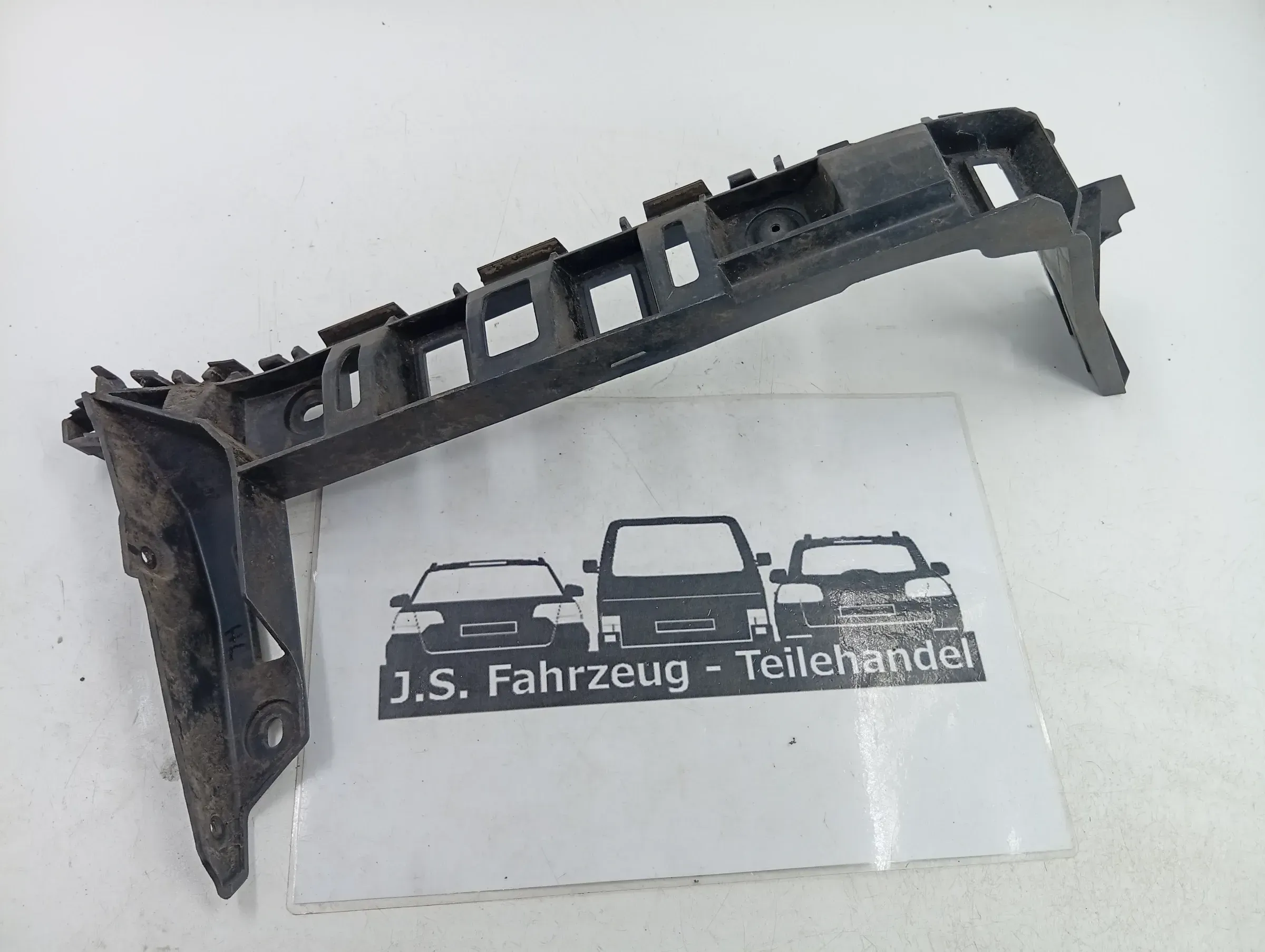 VW Transporter Führungsprofil Heckstoßstange links 7E0807393C - Bild 1